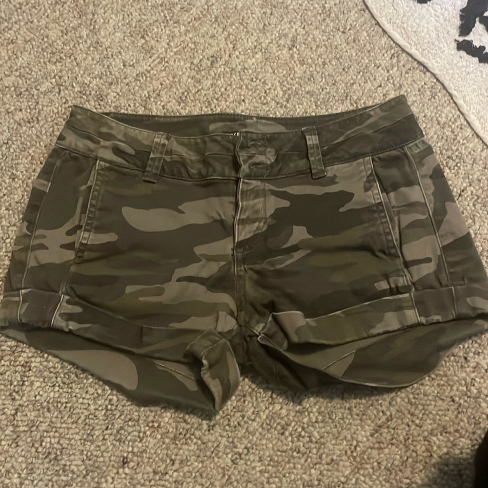 Express shorts